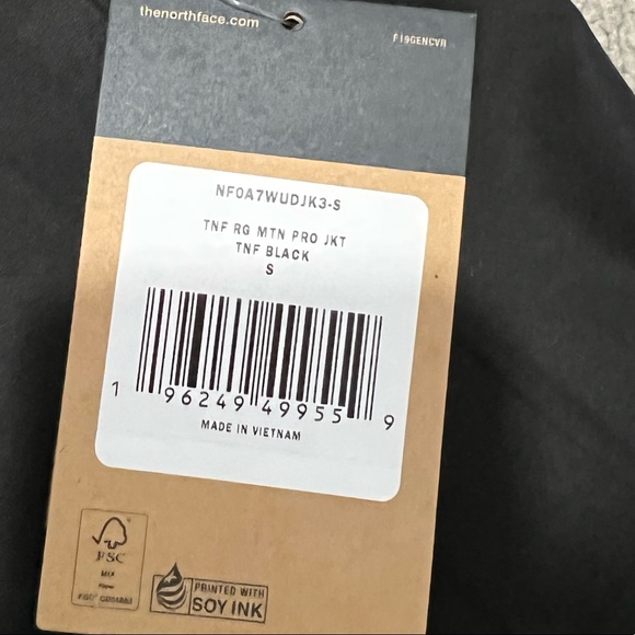 Supreme®/The North Face® Summit Series Rescue Mountain Pro Jacket. - Picture 10 of 10